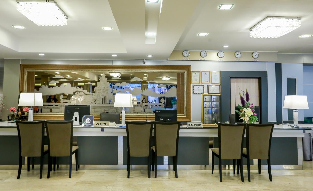 Korat Hotel - Sha Plus Накхонратчасіма Екстер'єр фото