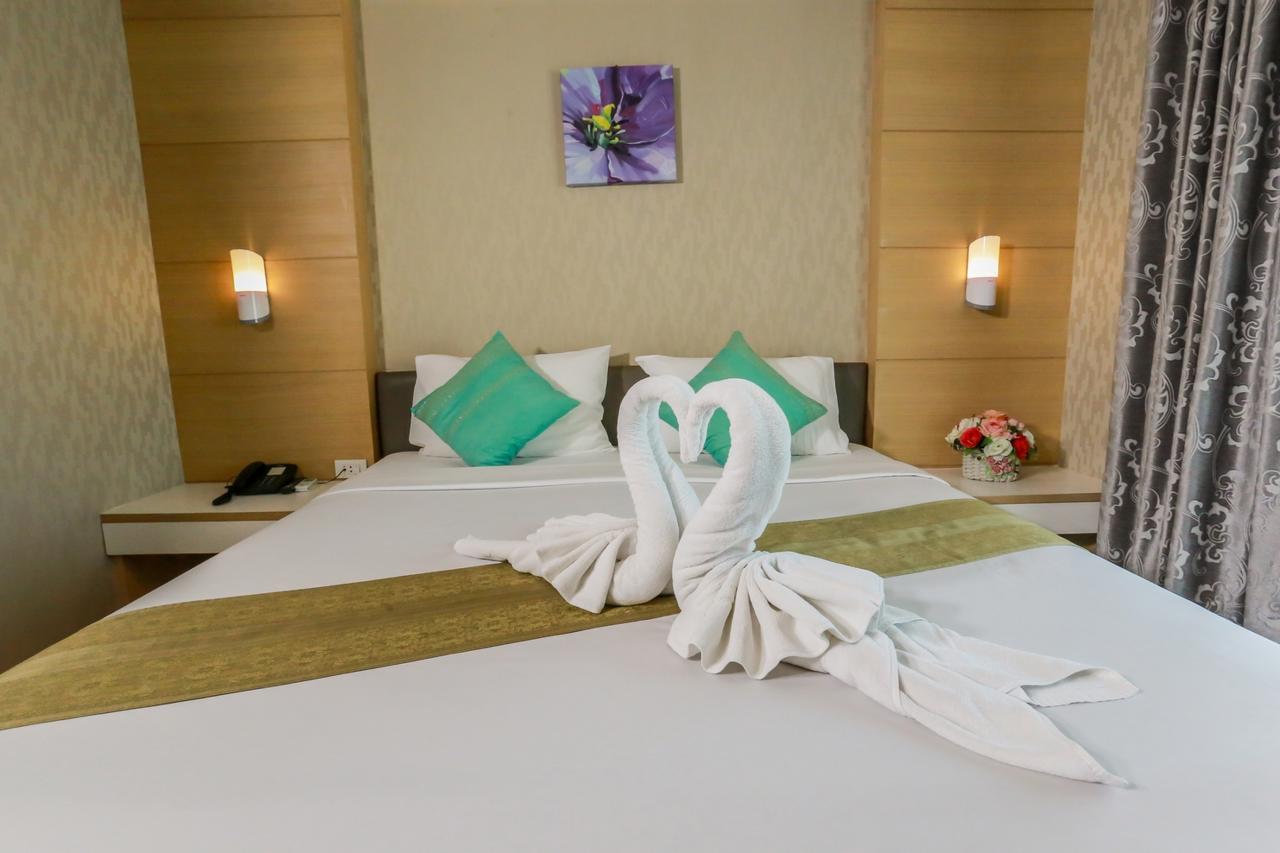 Korat Hotel - Sha Plus Накхонратчасіма Екстер'єр фото